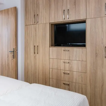 Apartment Remis